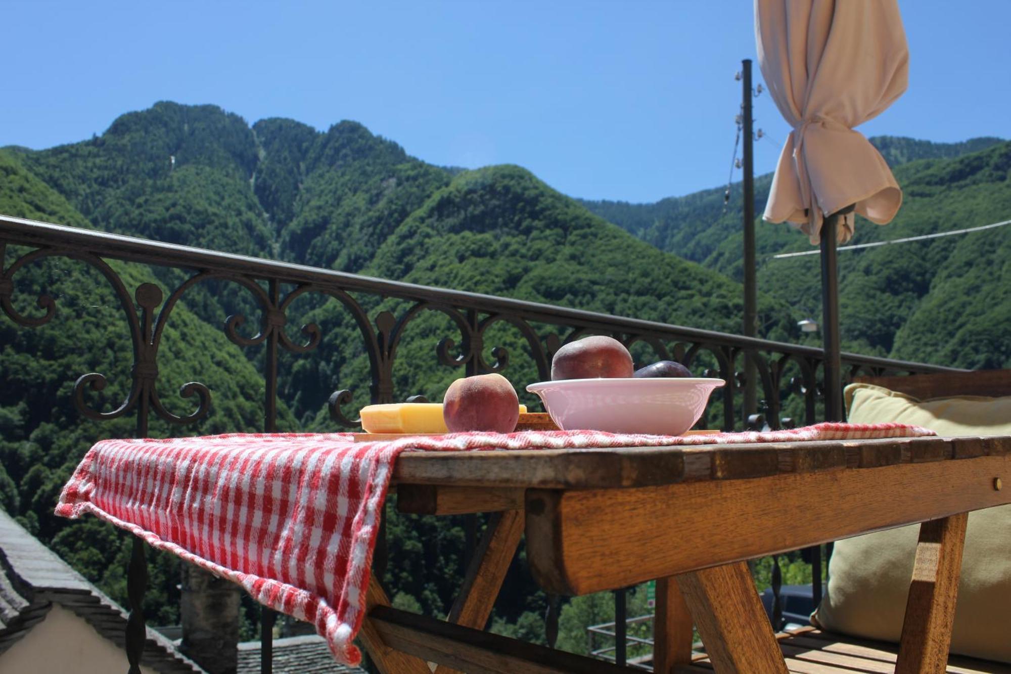 Casa Gialla Russo Esterno foto