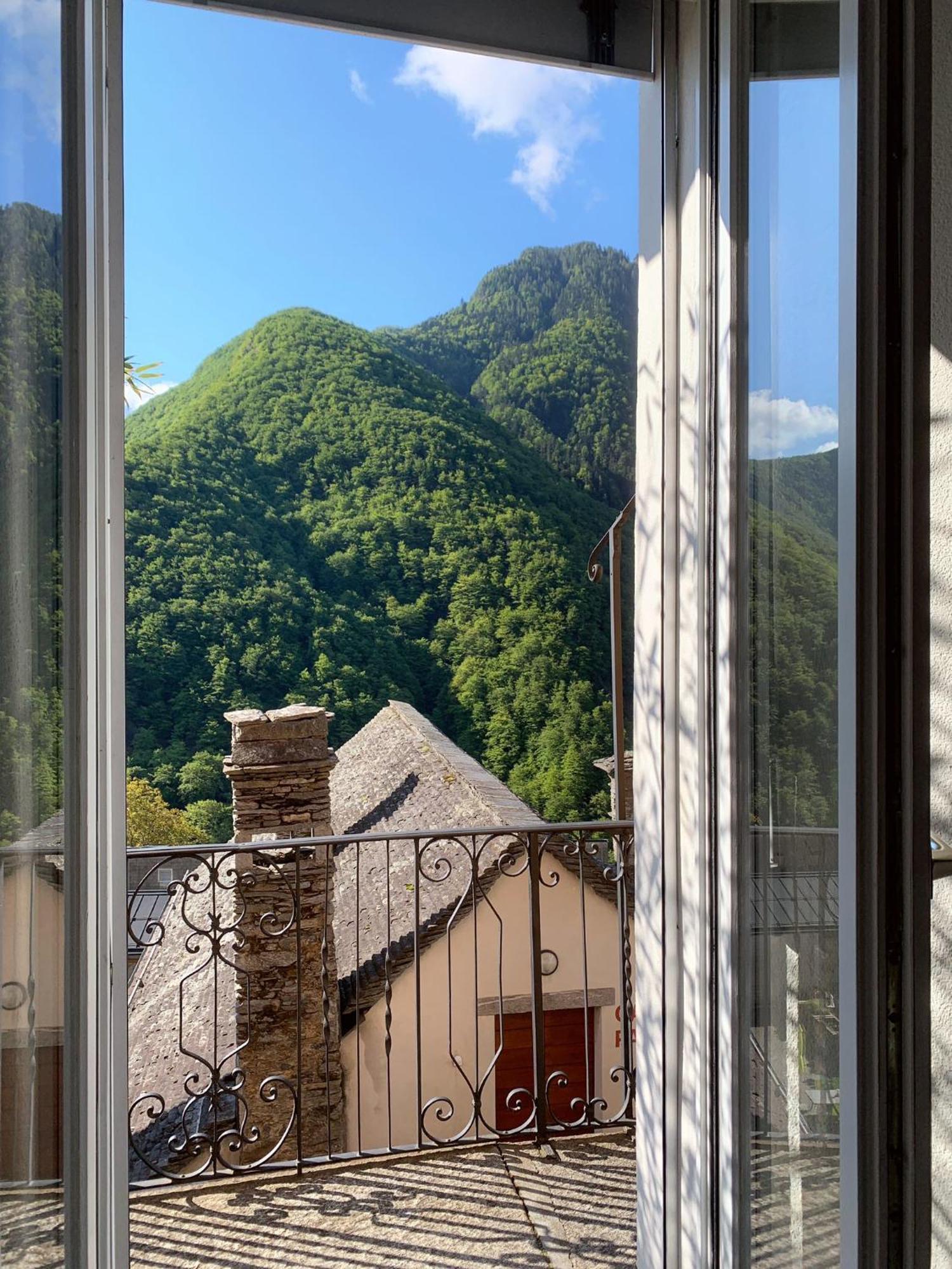Casa Gialla Russo Esterno foto